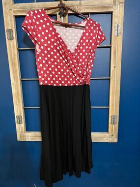Poka Dot Dress with pockets